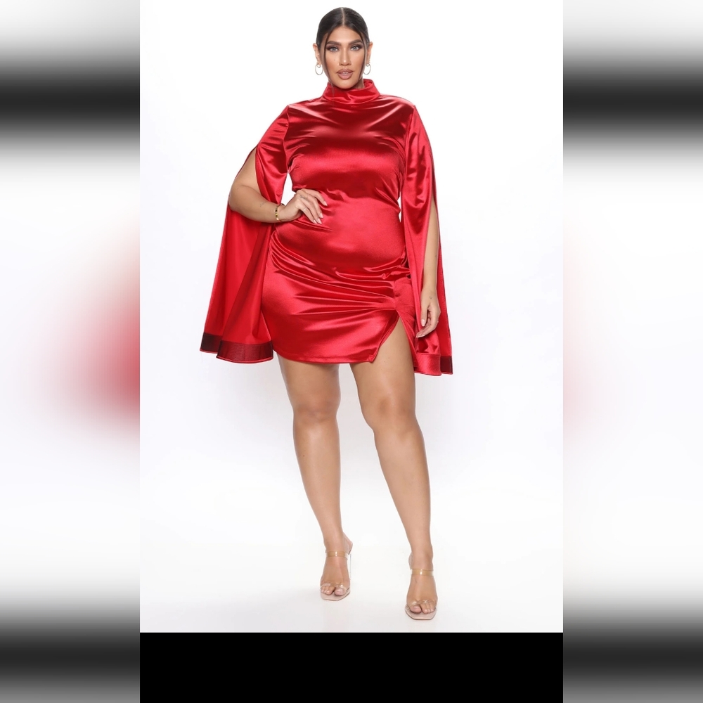 NWT red split sleeves mini